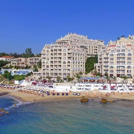 La Panorama *